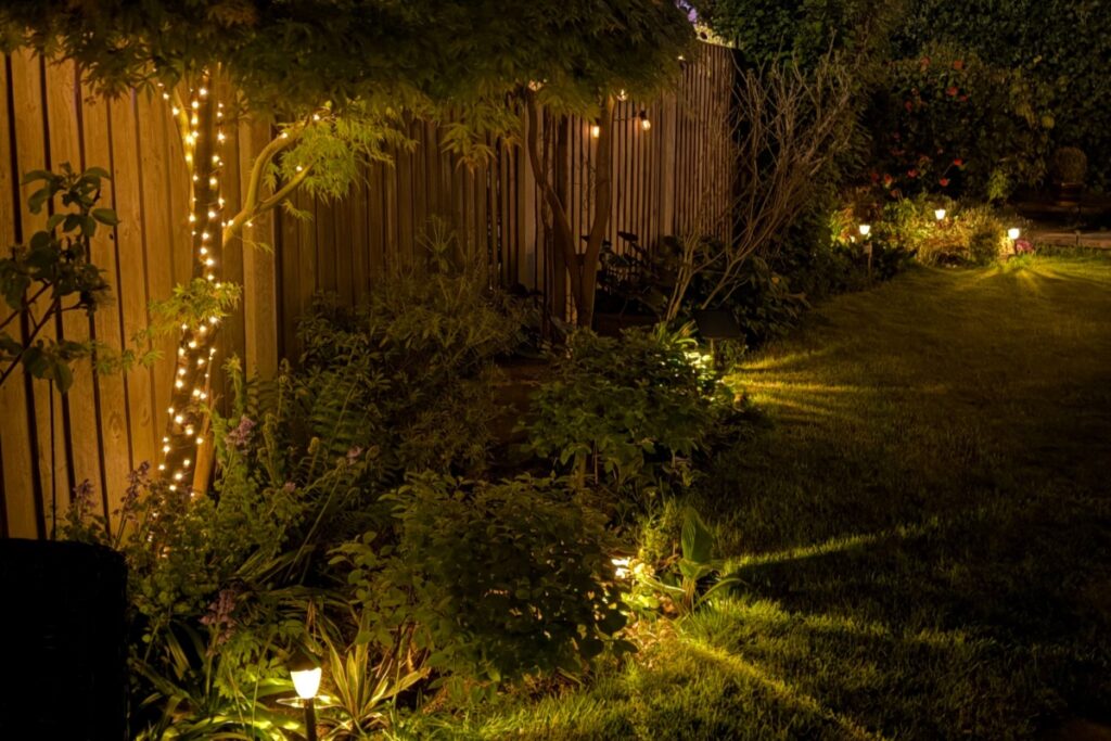Solar garden lights for landscape decoration